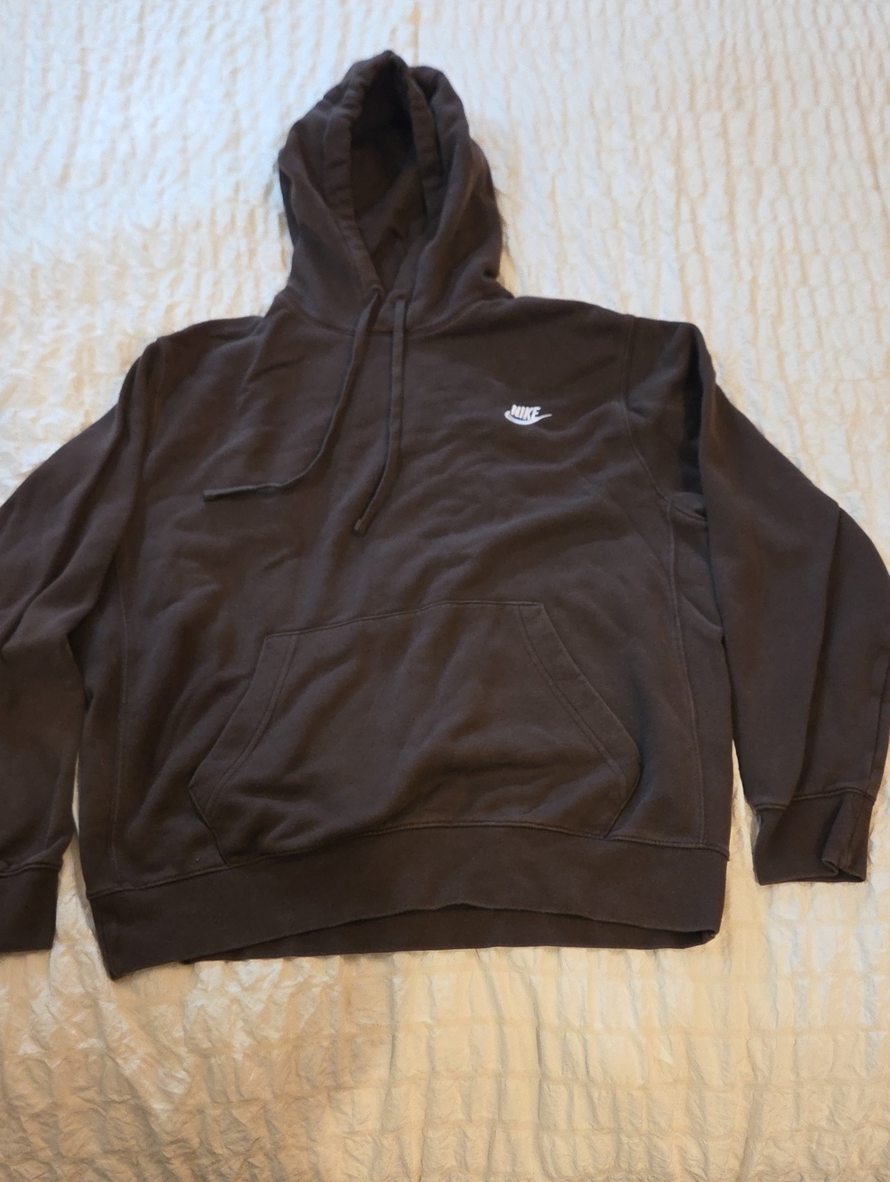 Nike Men’s Dark Brown Pullover Hoodie with White Logo